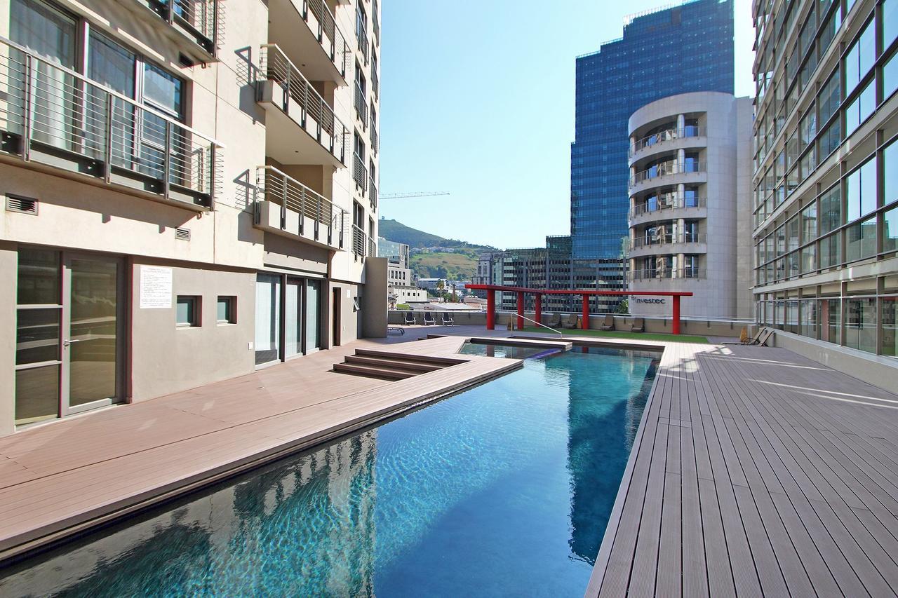 Full Power, Long Stay Rates, Walk To V&A Waterfront, Fibre Wifi, Gym & Pool ケープタウン 部屋 写真